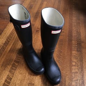 HUNTER RAIN BOOTS